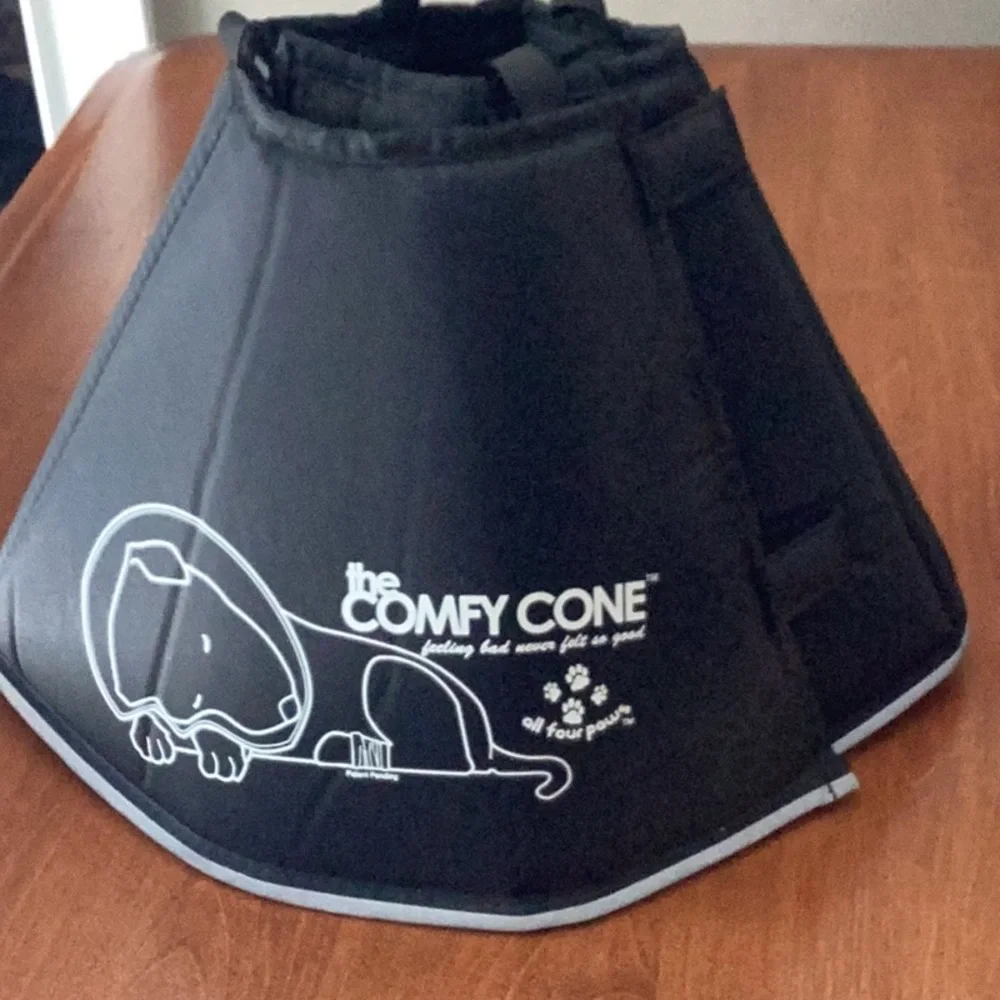 COMFY CONE pet E-Collar for Large dogs All Four Paws L